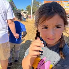 HAPPY 8th BIRTHDAY BROOKLYN!! 🥳 🙌 Can't believe I'm the father of an 8  year old. Good lord 😂 Your mom and I are so proud of you and the young lady