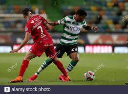 ˈʒiɫ viˈsẽt(ɨ)), commonly known as gil vicente, founded in 1924, is a portuguese football club that plays in barcelos. Gil Vicente Fc Stockfotos Und Bilder Kaufen Alamy