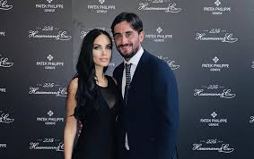 Is michela quattrociocche in the habit of smoking? Michela Quattrociocche E Alberto Aquilani Si Dicono Addio Dopo 13 Anni