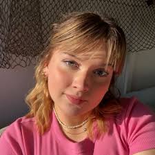 Cute February Nail Inspiration for Valentine's Day