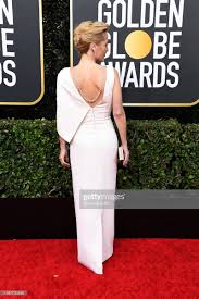 Gillian leigh anderson, obe is an american actress. Gillian Anderson On Twitter Golden Globes 2020 Thanks To All The Fab People Who Helped Make My Look Come Together Dress Safiyaa Bag Valextra Jewelry Tiffanyandco Hair Kyleeheathhair Makeup Tamahkrinsky Styling