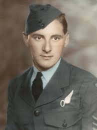 My great uncle Edward Keisler, bottom right kneeling with his crew of the  Iza Angel II. They were shot down after their mission in October 1943. God  bless these heroes!