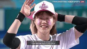 두달동안 일해서 7만원밖에 못받은 썰.jpg 13. ê¹€ì•„ëž' ìŠ¤ë©œ ì—¬ìž ë°°êµ¬ ì„ ìˆ˜ Gif ì‚­ì œê²Œì‹œíŒ æ¨‚ Soccer