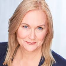 Laura Yancey's Instagram, Twitter & Facebook