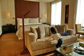 注目情報 旬の情報サイト「元気半島、ちば!」 └千葉県庁職員が選んだグルメギフト 第2弾ドリンク特集 「なのはな情報マガジン」臨時第19号(令和3年5月31日発行) └新型コロナウイルス感染症関連情報を. Peninsula Tokyo æ±äº¬åŠå³¶é…'åº—èžåˆå¥¢è¯èˆ‡é«˜ç§'æŠ€çš„äº«å— å…§è£ç¯‡ æž—æ°ç'§å'Œç¾Žç‹åœ˜ä¸‰ç‹çš„å°å¤©åœ°