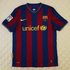 Barcelona madrid sevilla athletic mallorca valencia deportivo getafe español tenerife almeria valladolid osasuna sporting racing malaga zaragoza villarreal at.madrid xerez. Barcelona Home Football Shirt 2009 2010 Sponsored By Unicef