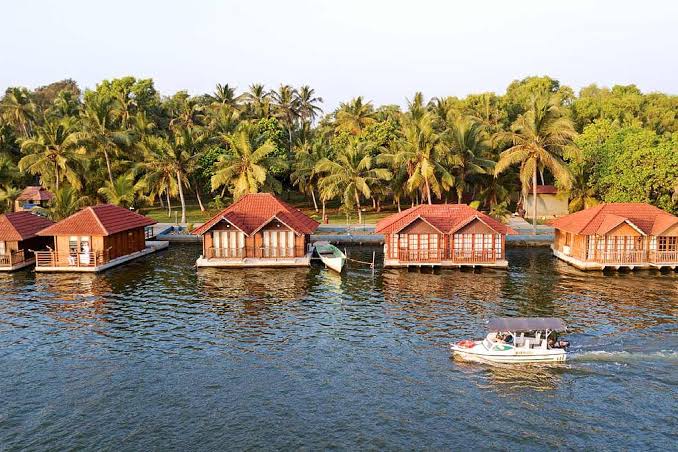 Poovar Island resort