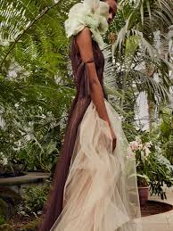 Vera wang bridal spring 2020 lookbook. Vera Wang Wedding Dresses From Fall 2020 Bridal Fashion Week