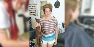 die zwolfjahrige nadine spendete ihre haare fur krebskranke kinder unterkarntner nachrichten