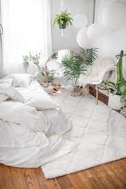 The Mid Century Modern Decor On A Budget That S Perfect For Your Dorm Room Room Decor Bedroom Mid Century Modern Living Room Room Inspiration