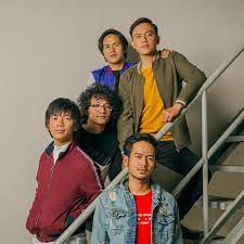 C#m aadd9 c#m a gelombang kan mengisi seluruh ruang tubuhku. D Masiv Guitar Chords 69 Songs