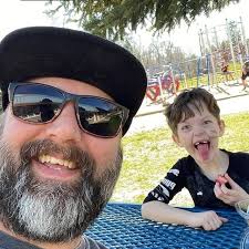 Foto pubblicata da Charles Coughlan (@irishbogman)