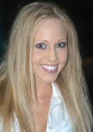 Brea Bennett's Instagram, Twitter & Facebook