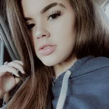 Dawn Vandygriff's Instagram, Twitter & Facebook