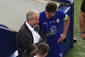 Abramovich is the primary owner of the private investment company millhouse llc, and is best known outside russia as the owner of chelsea f.c., a premier league football club. C9poyicbbrvbkm