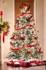 Maybe you would like to learn more about one of these? Modern Red Gold And White Christmas Tree Novocom Top