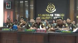 Adelin menjadi buron kasus pembalakan liar lebih dari 10 tahun. Kejatisu Rilis 50 Dpo Belum Tertangkap Di Sumut Buronan Kakap Adelin Lis Salah Satunya Hukum Medanbisnisdaily Com