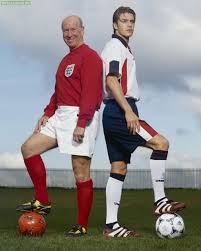 Ferð okkar í bobby charlton skólann 2020 mun verða dagana 26. Sir Bobby Charlton And David Beckham From 1998 Troll Football