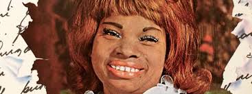 Lucha Reyes, regresa aunque sea para despedirte