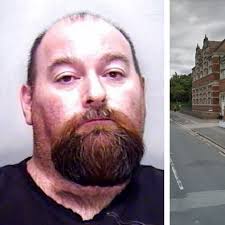 Hull paedophile Wayne Saville planned and paid for his funeral before  taking his own life