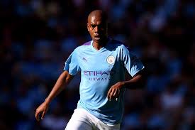 €2.50m* may 4, 1985 in londrina, brazil. I Like Fernandinho In Defence Man City Boss Guardiola Explains Thinking Behind Backline Selection Goal Com
