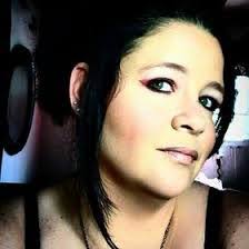 Renee Newkirk's Instagram, Twitter & Facebook