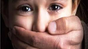 صدى البلد قلب ميت أم تعذب طفلتها في عمر العامين من أجل عيون زوجها