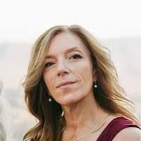 Teresa Winder's Instagram, Twitter & Facebook