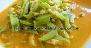 Masukkan labu air dan bayam, beri garam, dan gula, aduk sebentar. Resep Sayur Labu Siam Tempe Kuah Santan Resep Masakan Masakan Indonesia Resep Masakan Indonesia