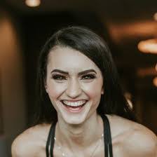 Lacy Dunn's Instagram, Twitter & Facebook