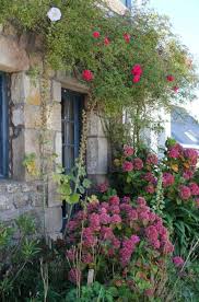 Lile De Houat Wbzh In 2020 Landscape Rustic Front Porch Garden Inspiration