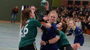 Jun 29, 2021 · den grünen teppich ausgerollt hat jetzt die gesamtschule münster mitte ihren ersten abiturientinnen und abiturienten. Lingen Lohne Fertigt Bramsche Ab Handball Hsg Haselunne Herzlake Schlagt Den Spitzenreiter