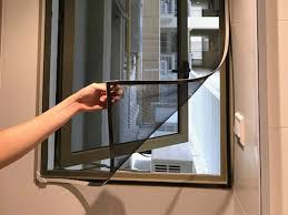 Di beberapa rumah yang kawat nyamuk magnet menggunakan list yang dibuat dari bahan aluminium, sedangkan tirai magnet. Serba Serbi Seputar Kawat Nyamuk Pahami Sebelum Pasang