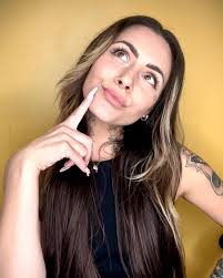 Kiana Olivia Gray (@kianalaughs_) • Instagram photos and videos