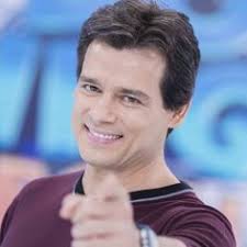 A novela das 6 narra a história de elisabeta, uma mulher à frente do seu tempo, com pensamentos atípicos para a época. 8 Ideias De Celso Portiolli Celso Portiolli Celso Mc Bin Laden