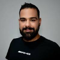 70+ perfiles de «Malone»