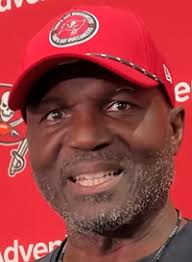 JoeBucsFan.com - The most popular Buccaneers blog ever. Edgy 