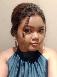 Guys geneuinely asking but how do you know when your client is legit?  Because I have message requests from them wanting to commission me but  their account looks really suspicious