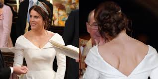 Princess eugenie has just debuted her royal wedding dress, making her own statement amidst a legacy of iconic royal bridal gowns. Princess Eugenie S Wedding Dress Shows Her Scars From Scoliosis Surgery