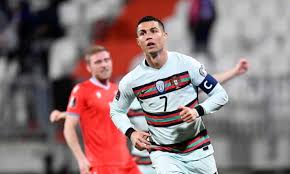 كاريكاتير | برتغال رونالدو تصطدم بفرنسا وألمانيا في يورو 2020. World Cup Qualifying Roundup Ronaldo On Target In Portugal Win Cristiano Ronaldo The Guardian