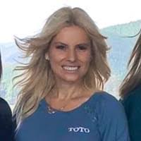 Jessica Sweat's Instagram, Twitter & Facebook