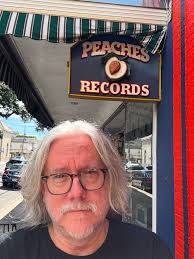 ❤️Just in time for Valentine's Day (and AFK's 14th birthday)! 😱 Preorder  at afkbooksandrecords.com for delivery or in store pickup. Available  1-17-2025. “Charlie Brown has been waiting by the mailbox for this