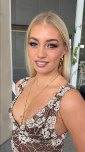 glam from today by the best @lexigalluzzomakeup ☺️🧝‍♀️🌟💋