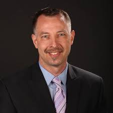 Raina Mathur's Instagram, Twitter & Facebook