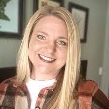 Jodi Lindquist's Instagram, Twitter & Facebook