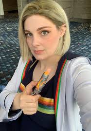 Jessica Ender (@DrowningInRice)