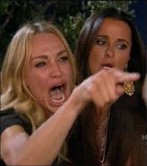 双线操作惨遭翻车！职业选手参加炉石线上赛时，同时参赛自走棋_比赛