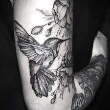 Black And Gray Hummingbird Tattoo On Arm Tattoo Idea Black And Grey Tattoos Grey Tattoo Black And Grey Tattoos Sleeve