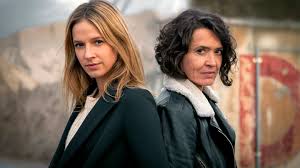 Ist das johnny depp, der da an der seite der kommissarinnen lena odenthal und johanna stern in der böse könig mitspielt? Tatort Sommerpause Ist Beendet Das Passiert Bei Den Teams Stern De