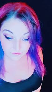 Stephanie Baril (@tootsiegames)